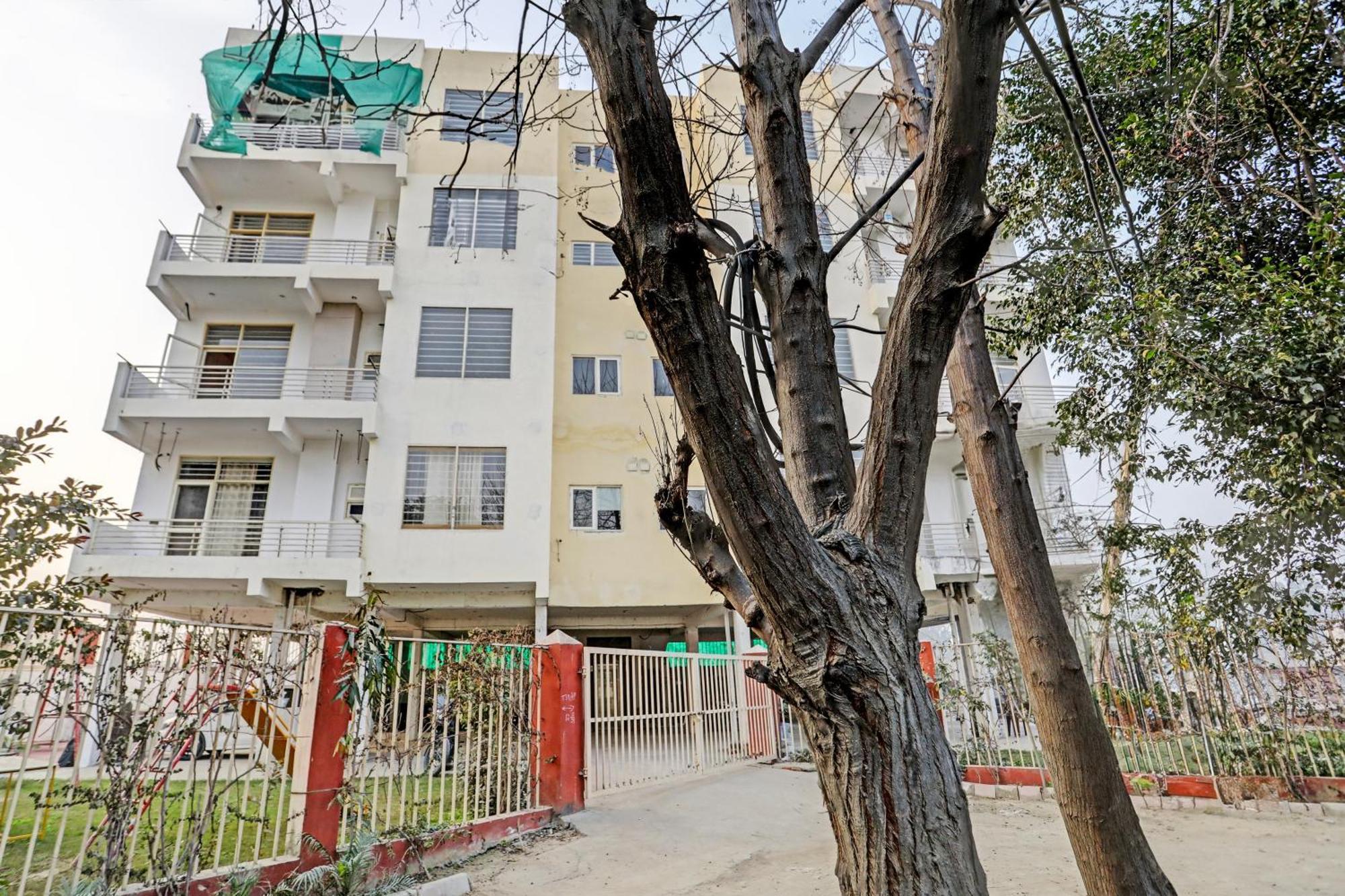 Oyo Home Green View Appartments Beās Esterno foto